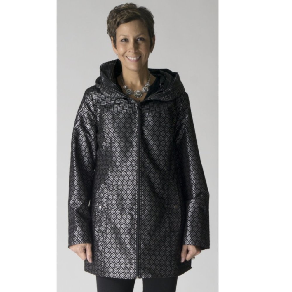 Reversible Diamonds Winter Plaid Silver Raincoat